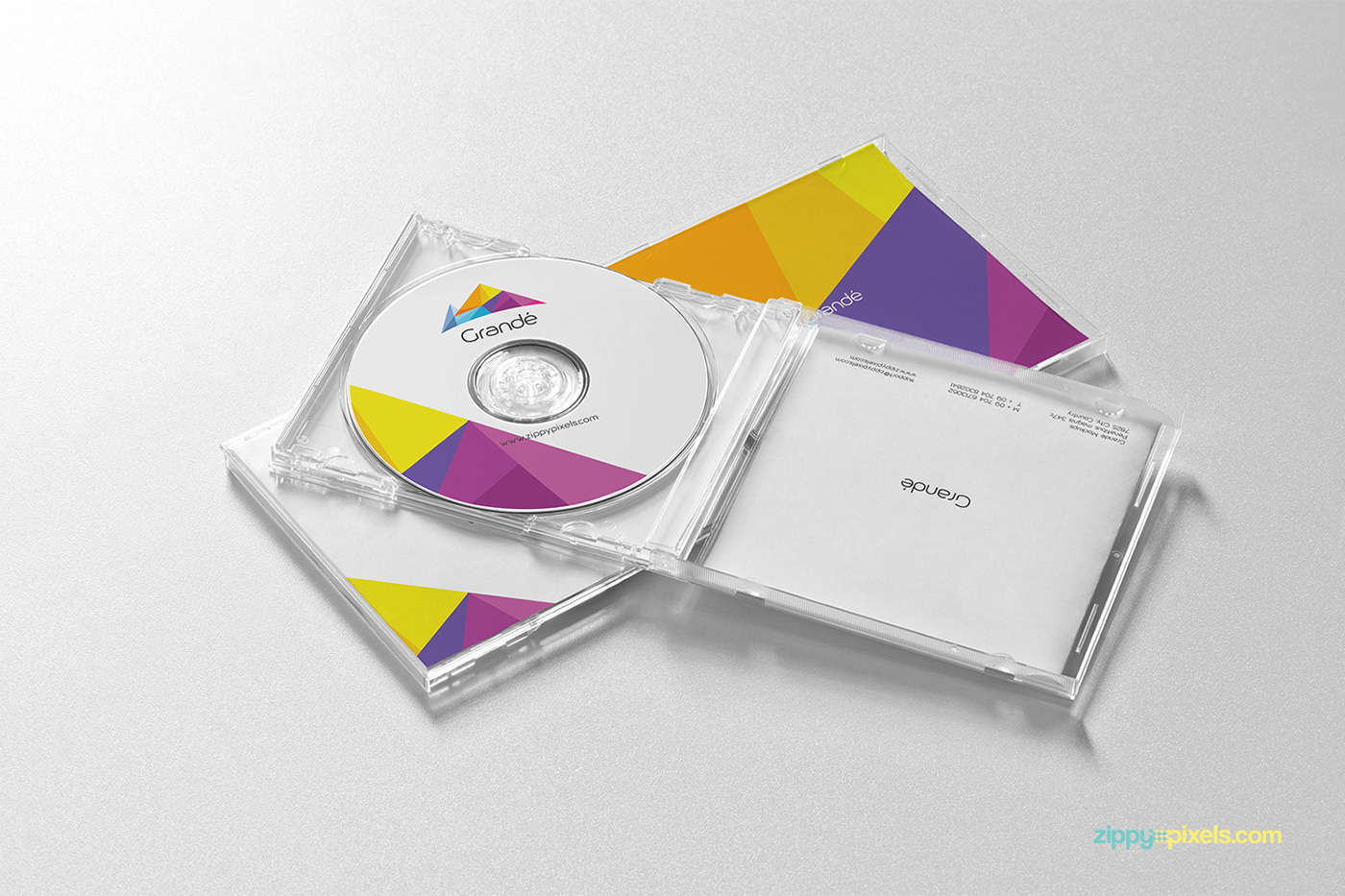 Free Download: 8 Photorealistic Stationery Branding PSD Mockups z6