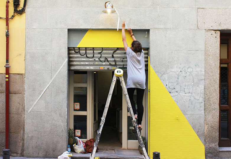 Madrid café embraces the flat aesthetic fos_004