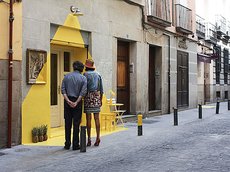 Madrid café embraces the flat aesthetic fos2