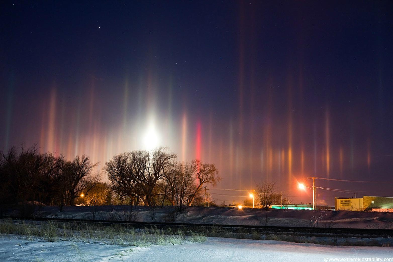 Light pillars