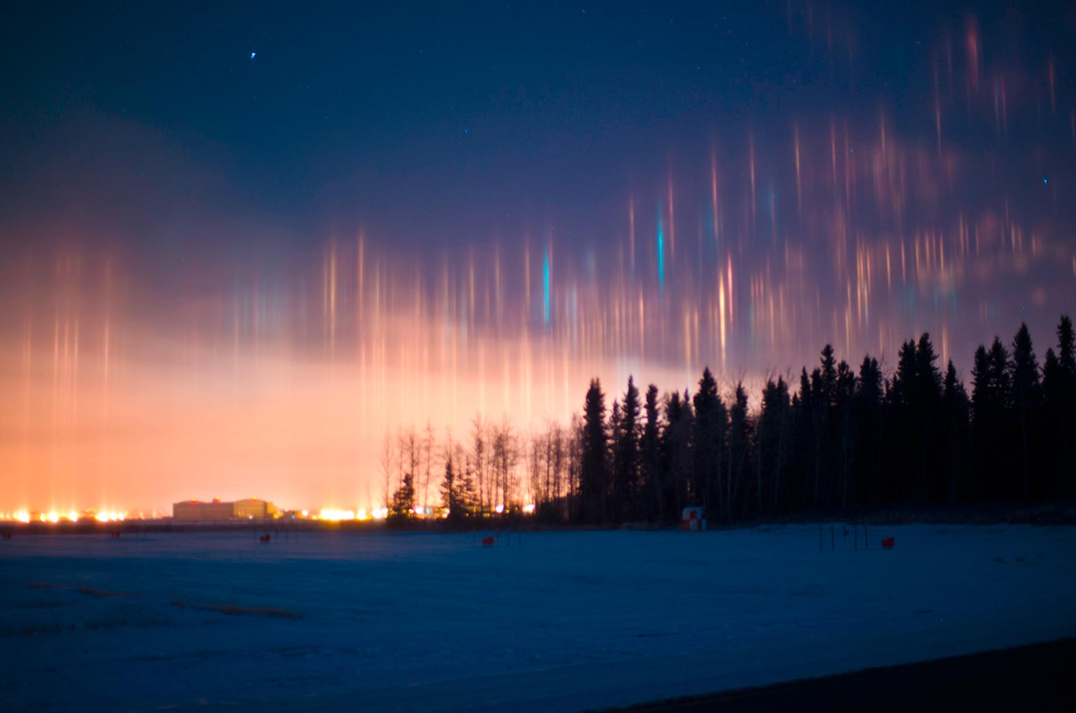 Light pillars
