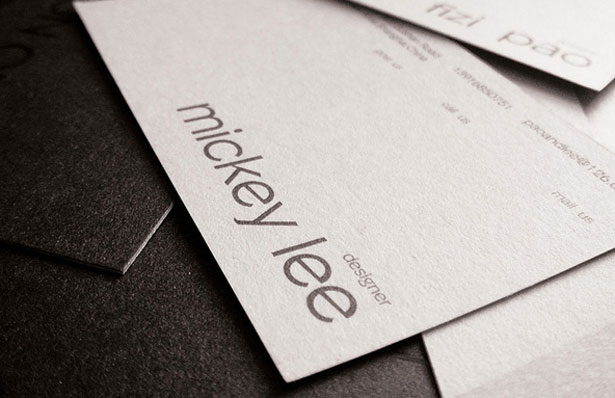 How to Design the Perfect Business Card pnlcloseup