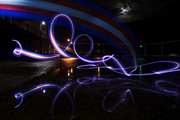 100 Stunning Demonstrations of Light Painting 12
