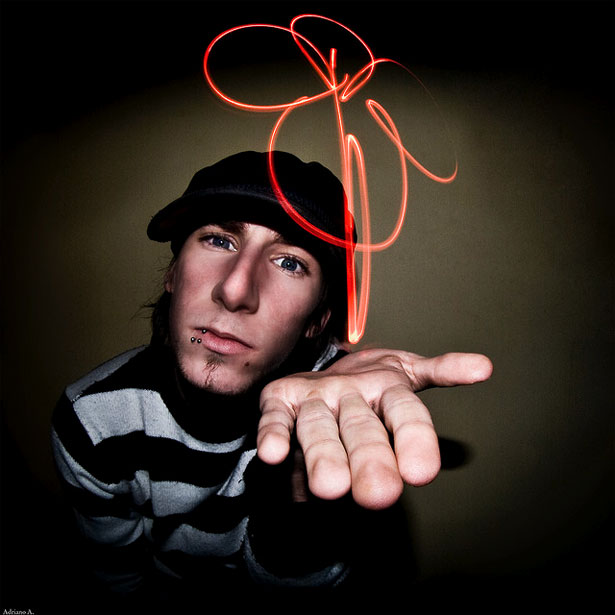 100 Stunning Demonstrations of Light Painting 19