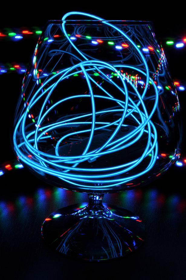 100 Stunning Demonstrations of Light Painting 20