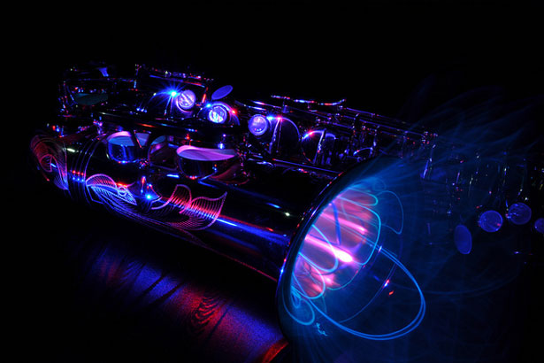100 Stunning Demonstrations of Light Painting 33