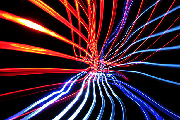 100 Stunning Demonstrations of Light Painting 35