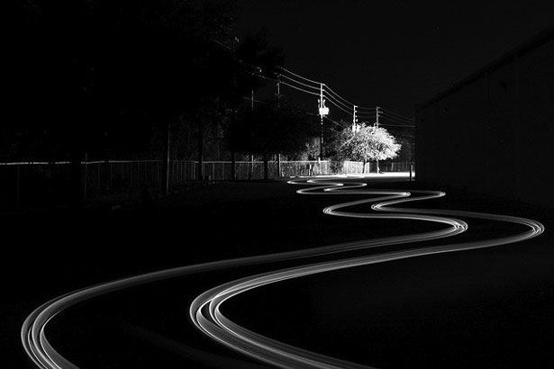 100 Stunning Demonstrations of Light Painting 38