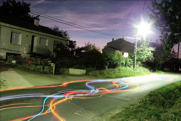 100 Stunning Demonstrations of Light Painting 73