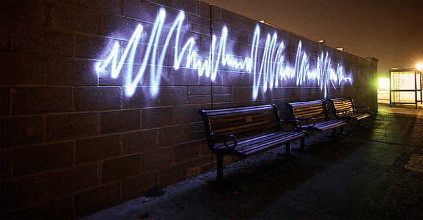 100 Stunning Demonstrations of Light Painting 84