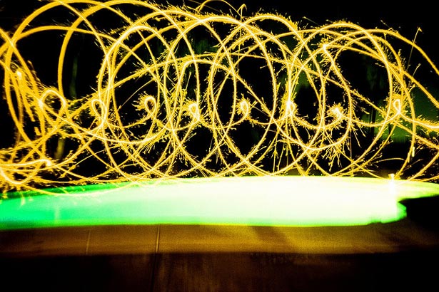 100 Stunning Demonstrations of Light Painting 87