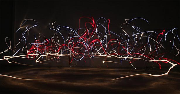 100 Stunning Demonstrations of Light Painting 93
