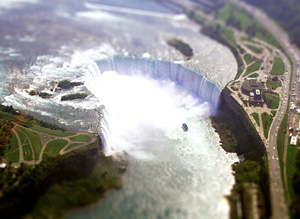 Our Favorite Tweets of the Week <br/> Jul 26-Jul 31, 2010 16 16