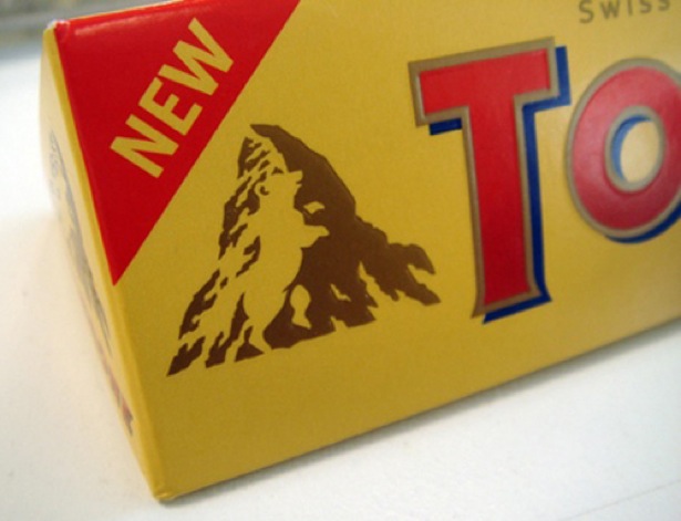 Smart Logos with Hidden Symbolism TobleroneLogo
