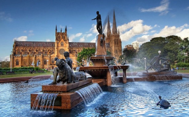 Spectacular Fountains from Around the World ArchibaldFountain