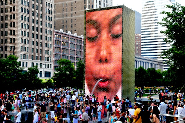 Spectacular Fountains from Around the World CrownFountain