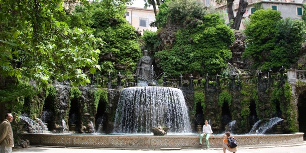 Spectacular Fountains from Around the World Oval