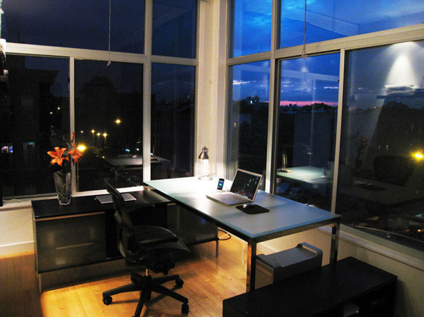 Setting Up the Optimal Work Environment minimalistoffice