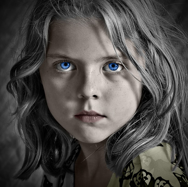 Outstanding Photos with Partial Color Younglady