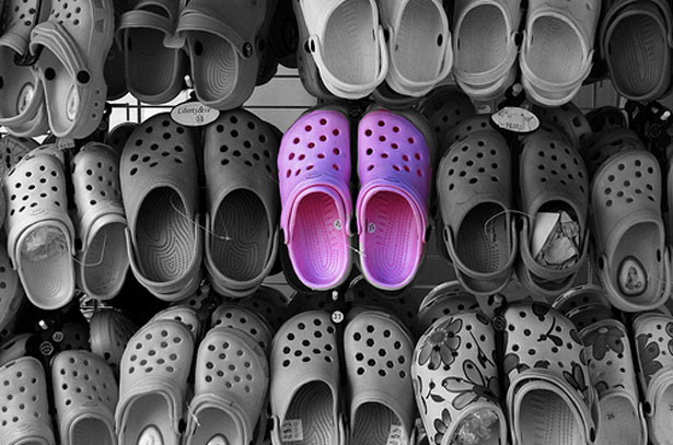 Outstanding Photos with Partial Color pinkone