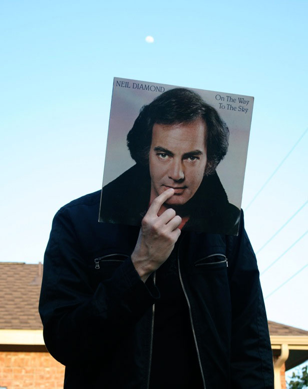 Captivating Examples of Sleeveface Photography NeilDiamondOTW2TS
