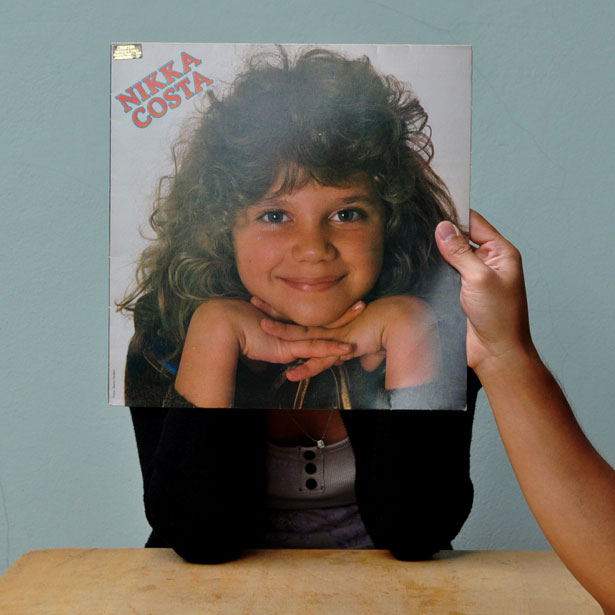 Captivating Examples of Sleeveface Photography NikkaCosta