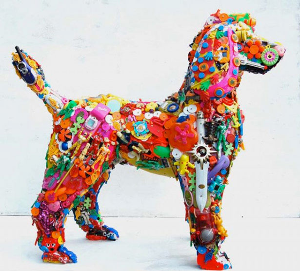 Non-Trashy Recycled and Trash Art Robert Bradford2 640x579 1