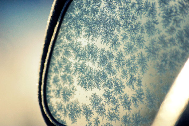Incredible Examples of Snowflake Photography 23b