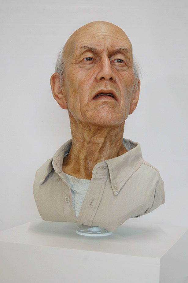 Mind Blowing Hyperrealistic Sculptures 37 5