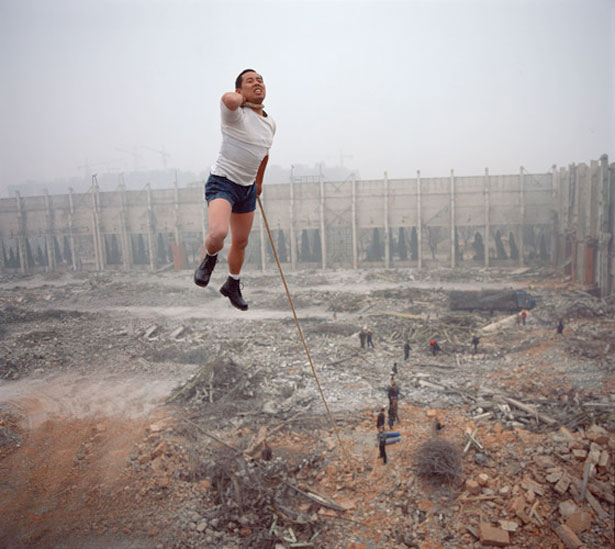 The Unbelievable and Impossible Photos of Li Wei 23 20