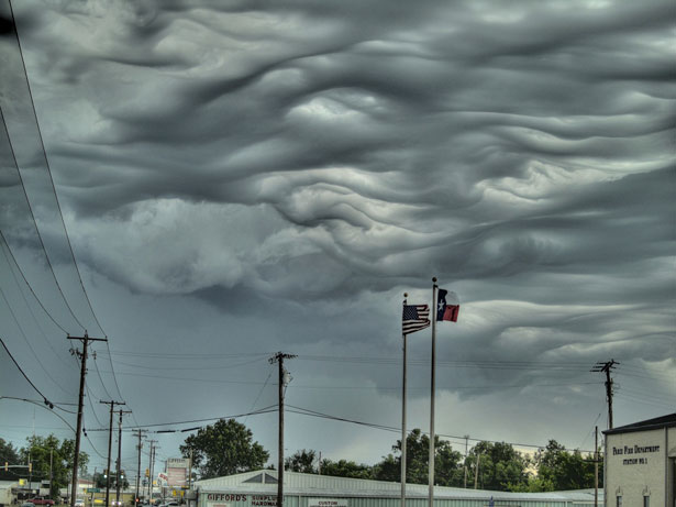 The Weirdest Clouds that You'll Ever See 4 100
