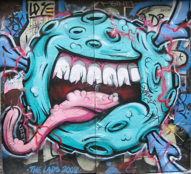 40 Striking Examples of Graffiti Art work 29