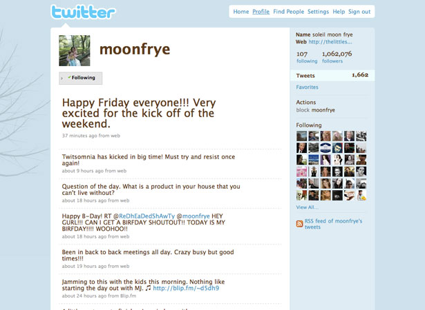 The History and Evolution of Social Media twitter