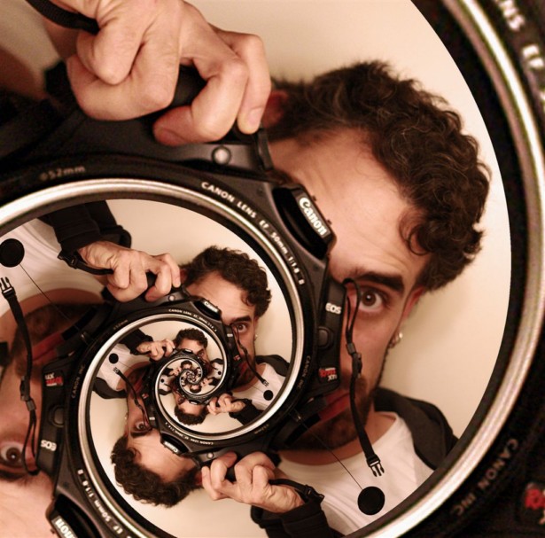 50 Stunning Examples of the Droste Effect 07
