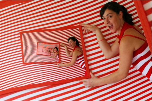 50 Stunning Examples of the Droste Effect 26 14