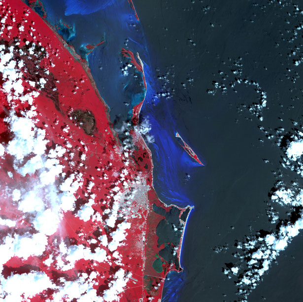 60 Stunning Satellite Photos of Earth 8 94
