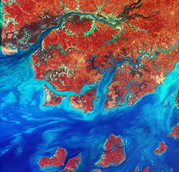 60 Stunning Satellite Photos of Earth 25 28
