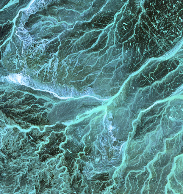 60 Stunning Satellite Photos of Earth 30 13