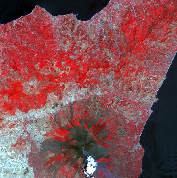 60 Stunning Satellite Photos of Earth 41 12