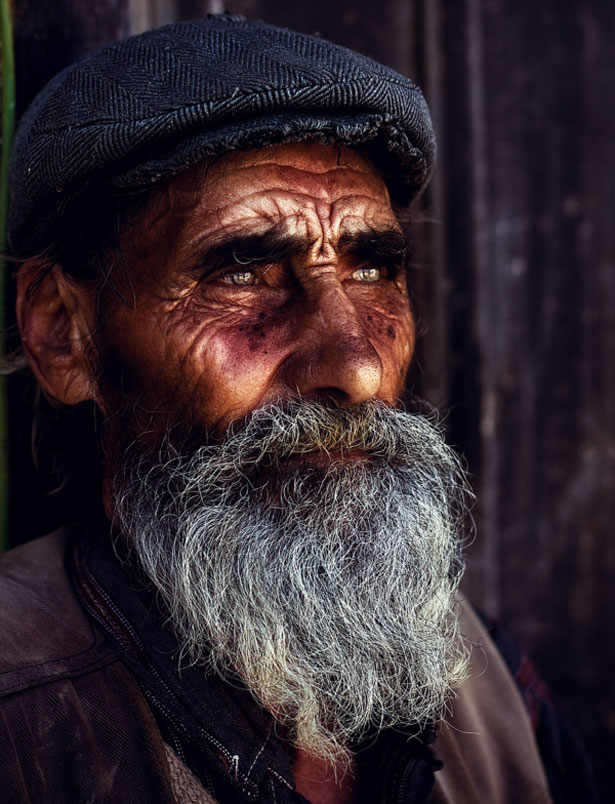 20 Amazing Examples of HDR Portraits Old Man cinematic effect by