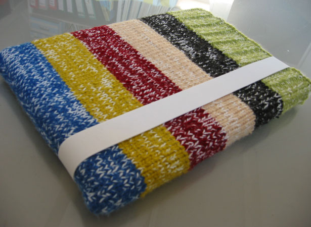 80 Creative Ways to Customize Your MacBook martice rainbowknit