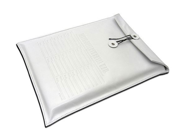 80 Creative Ways to Customize Your MacBook kenakai interdepartmentalma