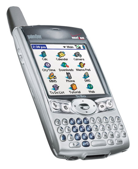 The Evolution of Cell Phone Design Between 1983-2009 dkmb86g 480fbz9f9hb b