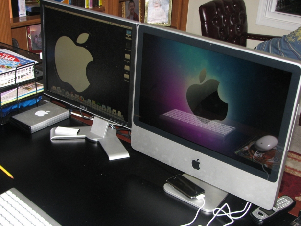 Advantages and Disadvantages of Working with Multiple Screens 4 132