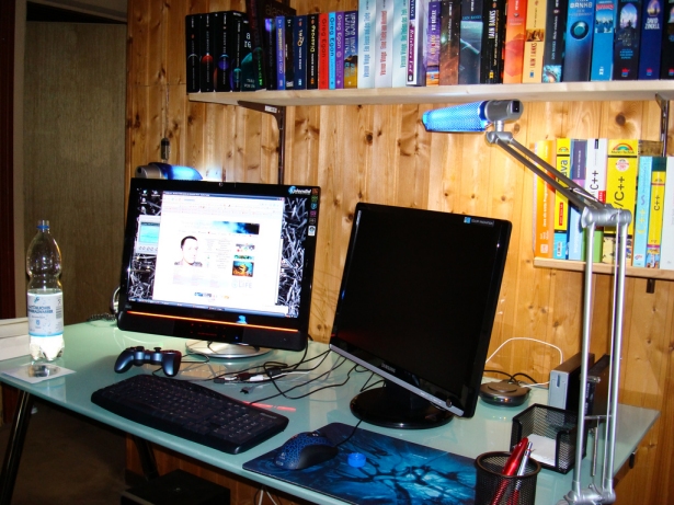 Advantages and Disadvantages of Working with Multiple Screens 20 69